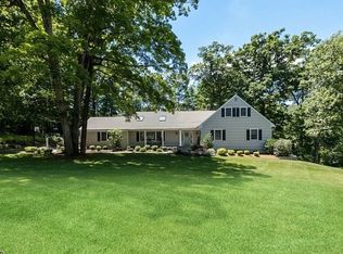 19 Archgate Rd, Basking Ridge, NJ 07920