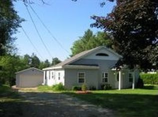 4419 E Berry Rd, Pleasant Lake, MI 49272