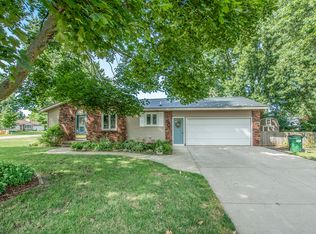 2615 Sun Valley St, Jenison, MI 49428