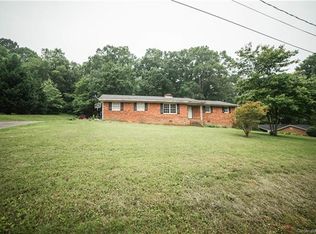 335 Random Dr, New London, NC 28127