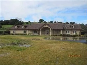 2750 Taylor Rd photo 1