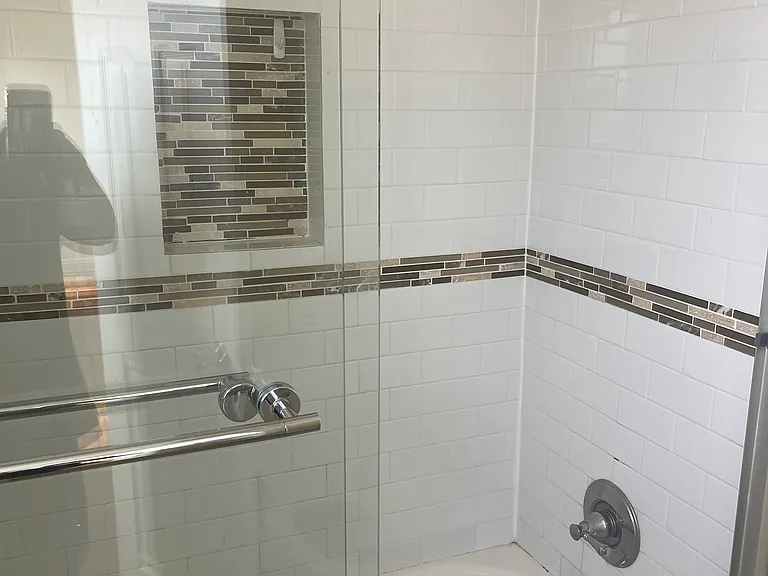 6424 E Olympic Blvd #1/2 — Photo 2
