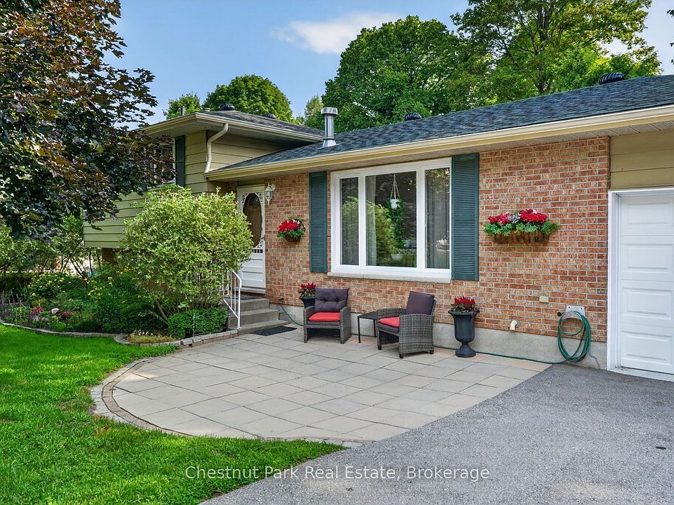 1st image of 80 Hubbel Cres