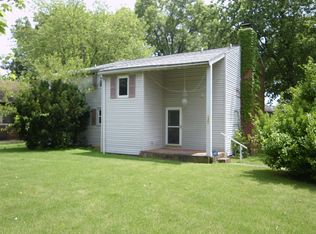 1301 Ravenswood Dr, Evansville, IN 47714