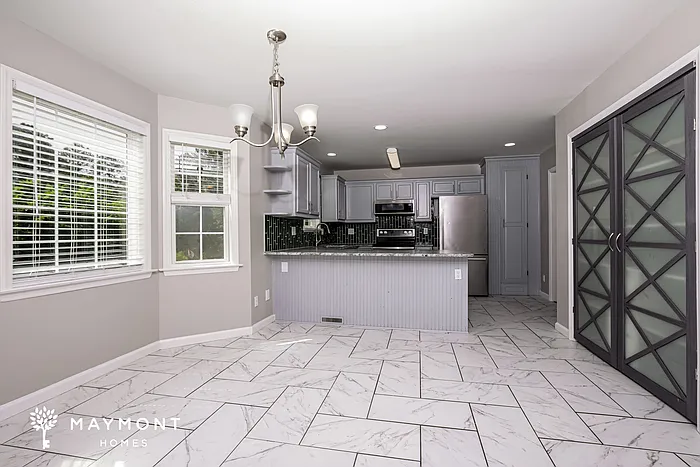 6333 Willowlawn Dr — Photo 8