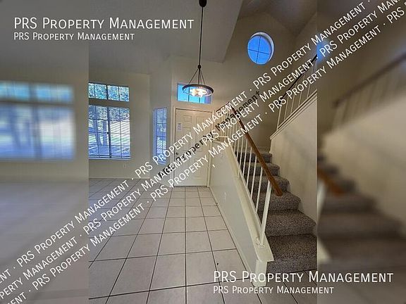 4th image of 1433 E Park Ave