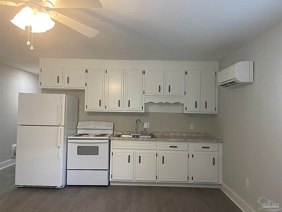 3rd image of 4021A Floridatown Rd