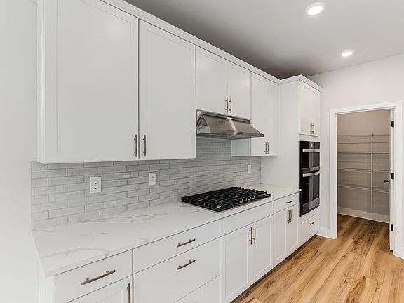 6th image of this home