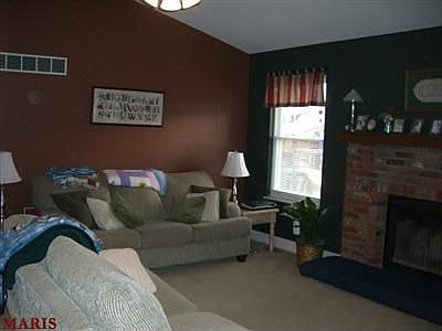 2nd image of 7028 Blue Mountain Dr