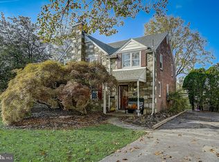 3 Chesney Ln, Erdenheim, PA 19038