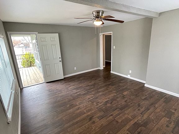 2nd image of 3304 W Cesar E Chavez Blvd #A