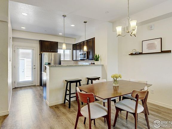 5th image of 1240 Wren Ct #D