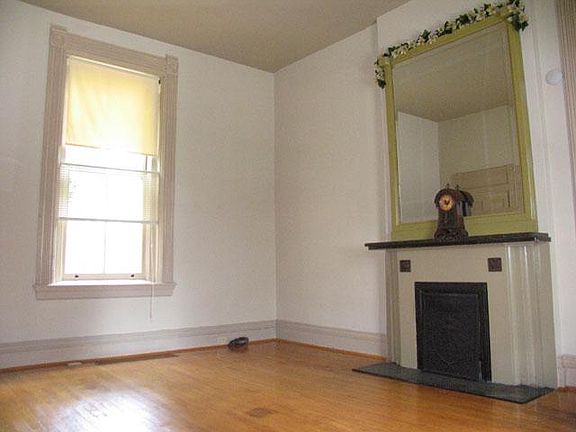 5th image of 2724 Hackberry St #1