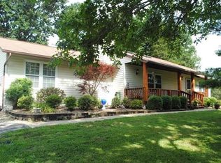 28103 Dove Dr, Wright City, MO 63390
