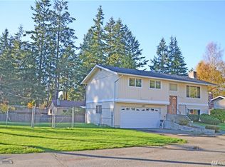 9417 220th St SW, Edmonds, WA 98020