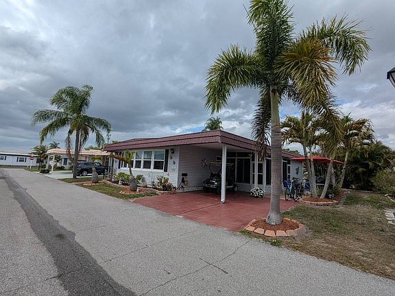 2nd image of 7100 Ulmerton Rd Lot 256