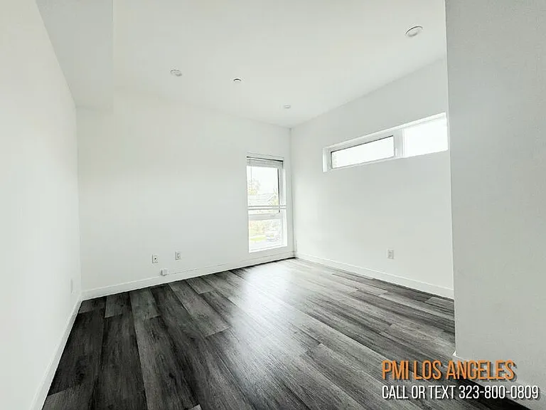 1258 Leighton Ave #B — Photo 32