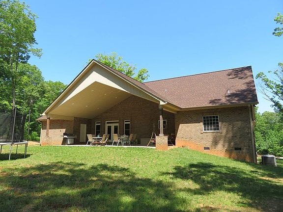 3rd image of 5132 Kings Pinnacle Dr