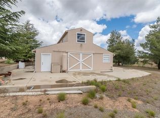 42010 Rolling Hills Dr, Aguanga, CA 92536