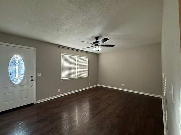 5th image of 317 Longwood St