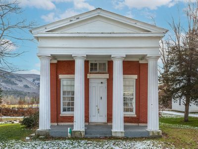 83 Depot Street, Mount Tabor, VT, 05739