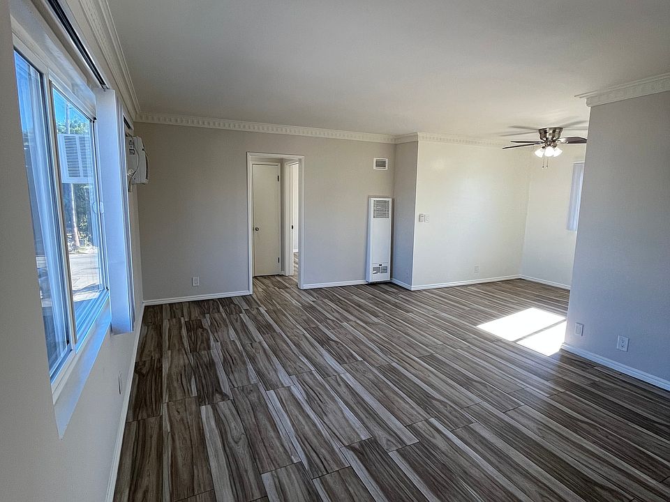 1st image of 845 N Normandie Ave #6