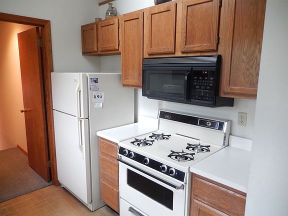 4th image of 1809 E Thornton Dr
