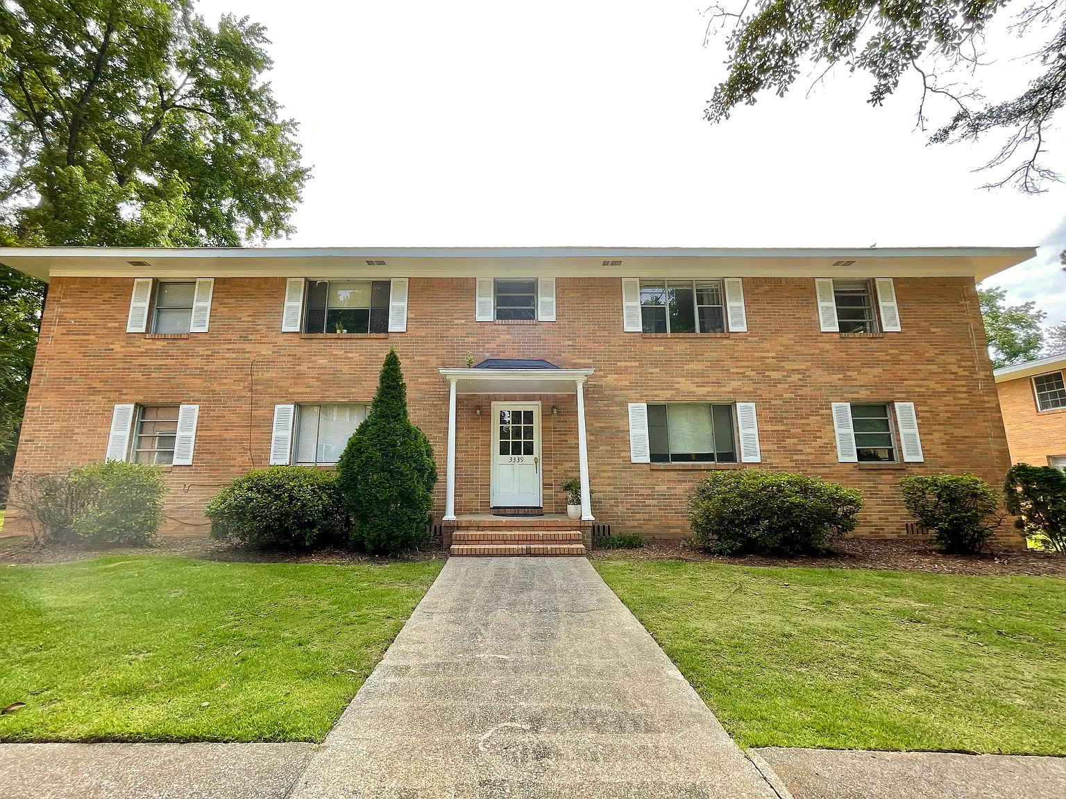 2 bed, 853 sqft, $1,325 — Photo 1