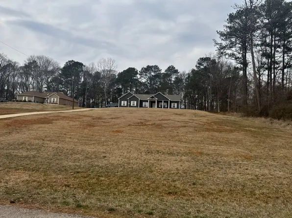 81 Main St, Auburn, GA 30011