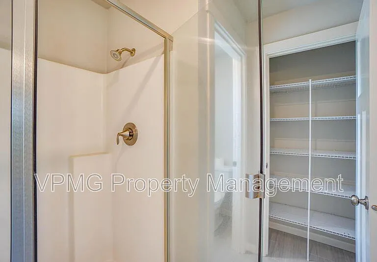 11603 NE 138th Ave — Photo 33