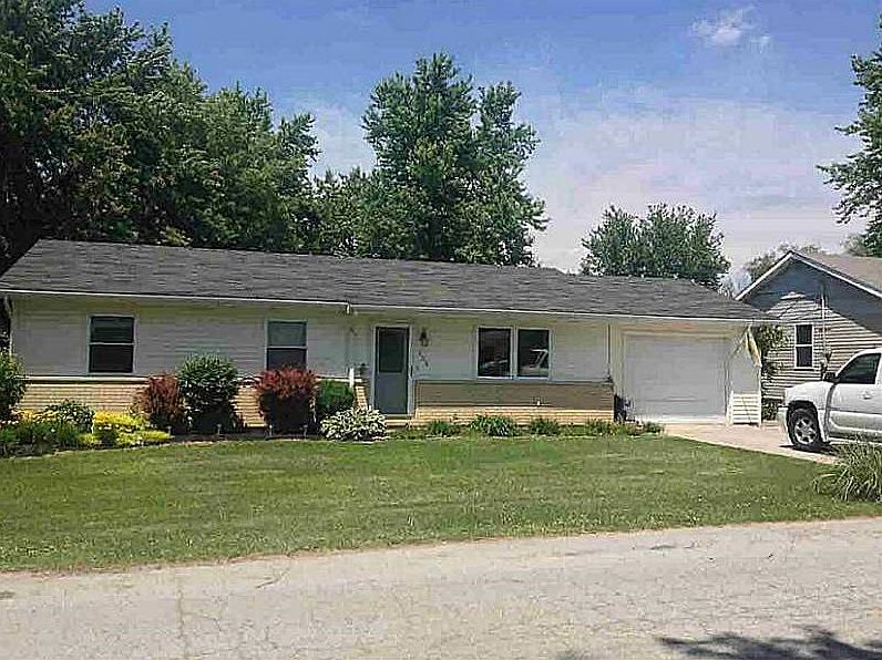 1st image of 604 W Barber St
