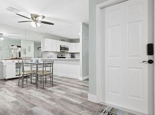 1986 NE Dixie Hwy #3, Jensen Beach, FL 34957