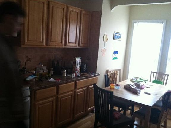 5th image of 180 Bay 26 St