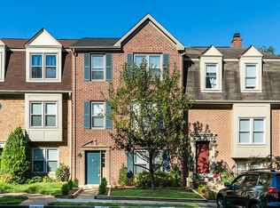 5638 Gresham Ln, Centreville, VA 20120