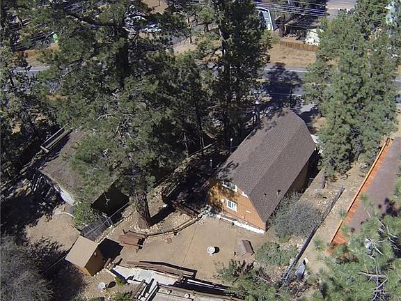 4th image of 1216 E Big Bear Blvd