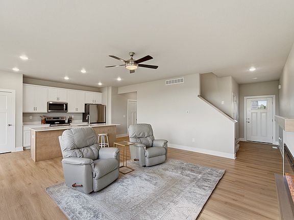 3rd image of 1467 S 91st St