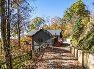 899 Granny Lewis Ln, Mars Hill, NC 28754