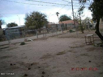 2nd image of 519 W Phoenix Ave