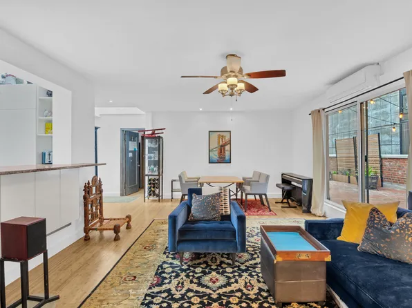 155 East 49th Street 11CD image 3 of 19