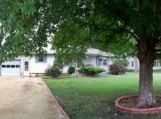 13438 SW 57th St, Topeka, KS 66610