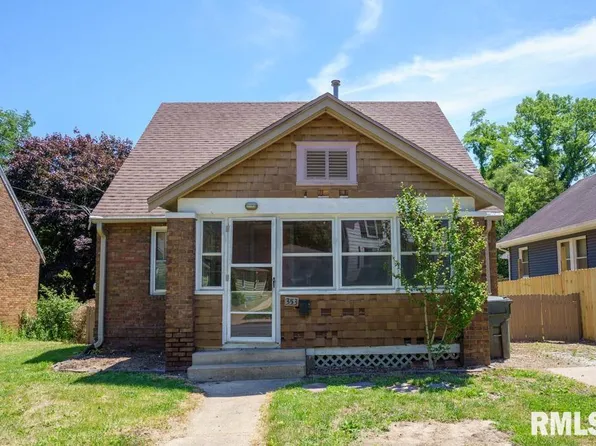 353 Cole St, East Peoria, IL 61611