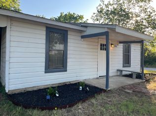 3223 NW 32nd St, Fort Worth, TX 76106
