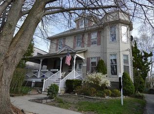 118 Franklin St #1, Bristol, RI 02809
