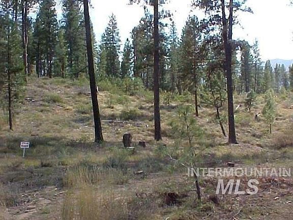 3rd image of 1 Duquette Pines Division #4