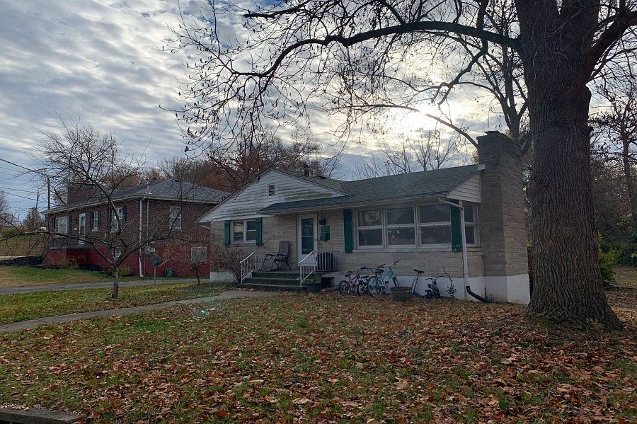 1st image of 2017 Wayne Ave