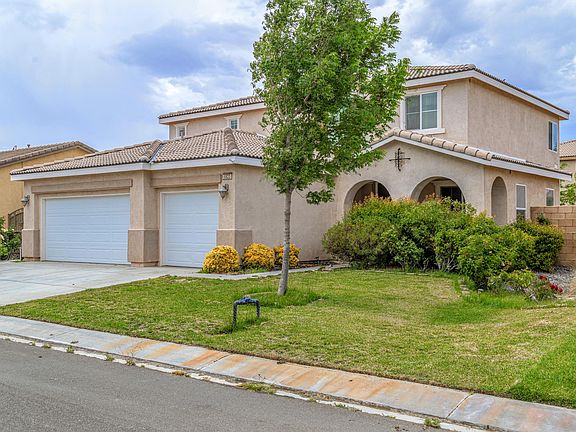 2nd image of 8823 Mora Ct