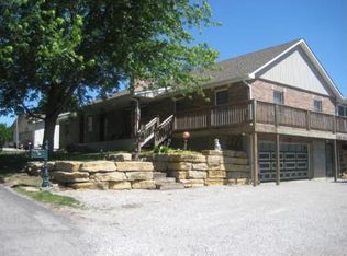 201 Colonial Dr, Butler, MO 64730