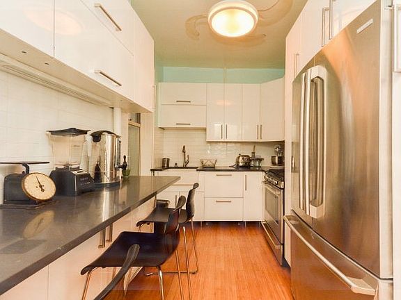 3rd image of 511 W 232nd St APT E23
