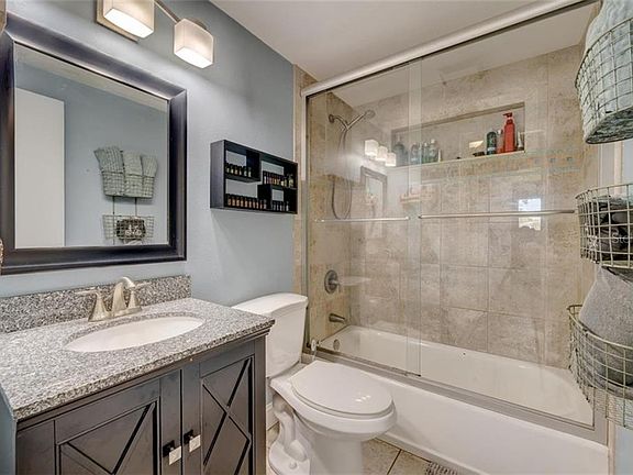 5th image of 10283 Blossom Lake Dr