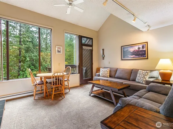 10500 Mt Baker Hwy #122, Deming, WA 98244